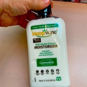 Hemp vana Rich herbal extract Moisturizer